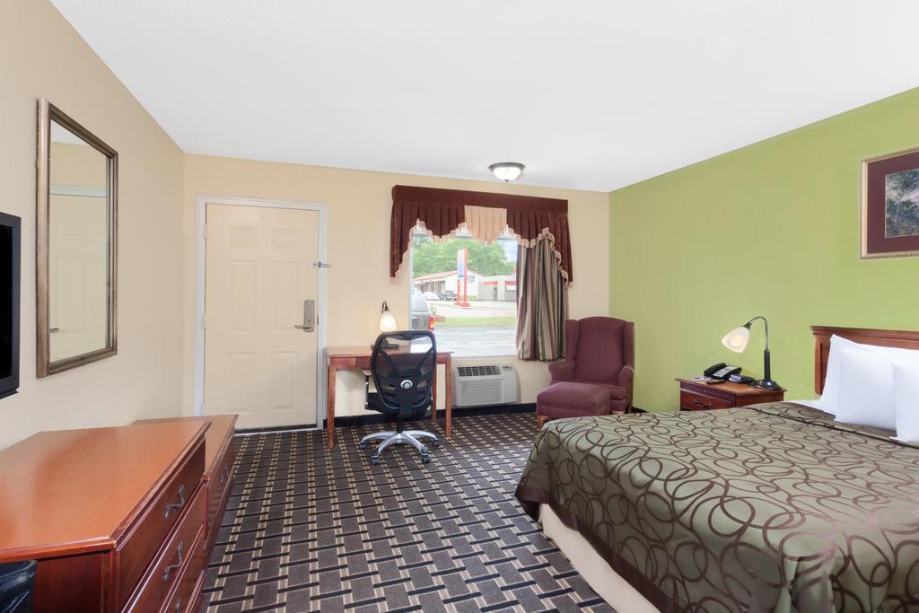 Travelodge By Wyndham Jackson I-40 Exit 82 Ngoại thất bức ảnh