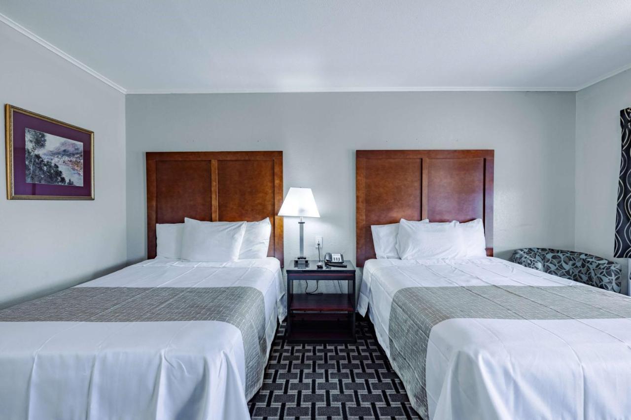 Travelodge By Wyndham Jackson I-40 Exit 82 Ngoại thất bức ảnh